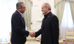 د پاکستان د کورنیو چارو وزیر محسن نقوي ایران ته سفر کوي