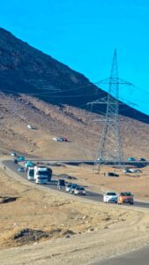 غزني کې دوو ترافیکي پېښو یو کس مړ او پنځه نور ټپیان کړل