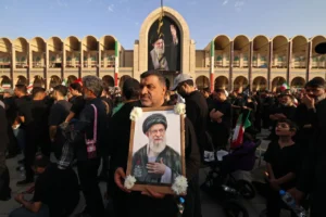 تونسي شخصیت: د ایران شهید رهبر اسلامي امت ته عزت بېرته ور وګرځاوه