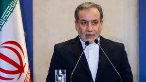 عراقچي: موږ د سیمې هېوادونه نه، بلکې امریکايي اډې په نښه کولې