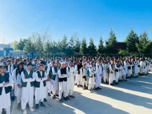 مجاهد: افغانستان کې له ۱۰ میلیونو ډېر زده‌کوونکي او زده‌کړیالان پر زده‌کړو بوخت دي