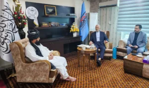 د افغانستان اوسپنې پټلۍ عمومي رئیس په کابل کې د ایران له سفیر سره وکتل