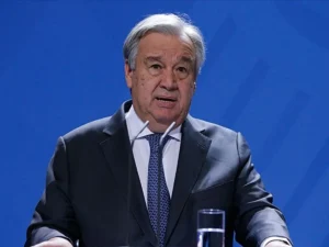 ګوترېش: افغان کډوال دې په خپله خوښه او خوندي افغانستان ته ستانه شي