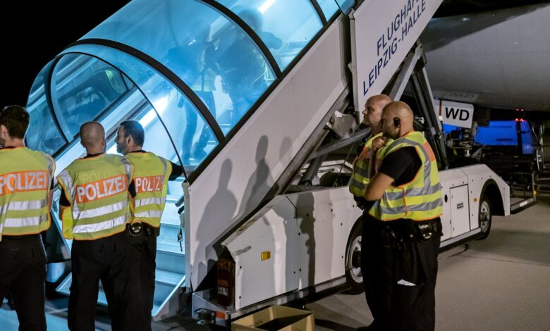 000 1JC6X8 e1777356154330