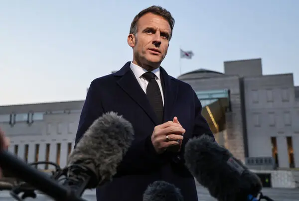 ماکرون: آتشبس میان امریکا و ایران باید لبنان را نیز شامل شود 1 02int iran ledeall 1 tkgw articleLarge