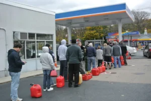 قالیباف به امریکا: دلتان برای قیمت فعلی تیل تنگ خواهد شد!