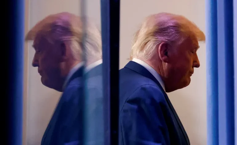 2020 11 07T212413Z 1693392049 RC2LYJ9WZ6SU RTRMADP 3 USA ELECTION PARDON