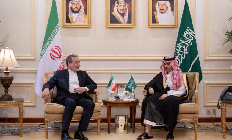 نخستین گفتگوی تلیفونی وزیران خارجه ایران و عربستان پس از جنگ 1 2025 07 08T214037Z 1885004263 RC2LIFAUTKDS RTRMADP 3 IRAN SAUDI