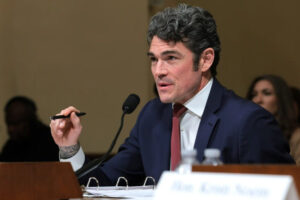 مدیر پیشین مبارزه با تروریسم امریکا: نباید در خاورمیانه نقش آتش‌افروز را بازی کنیم