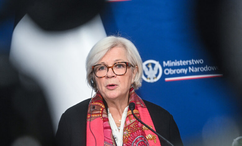 AA 20251125 39801722 39801714 FRANCE DEFENSE MINISTER CATHERINE VAUTRIN VISITS POLAND e1777462262646