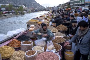 خواست شهروندان از نظارت جدی بر نرخ مواد غذایی در کابل