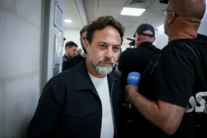 سخنگو و مشاور نزدیک نتانیاهو از سمت خود استعفا داد