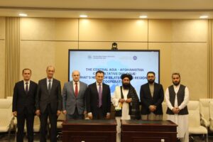 مقام‌های افغانستان و ازبکستان درباره تقویت روابط عملی گفت‌وگو کردند