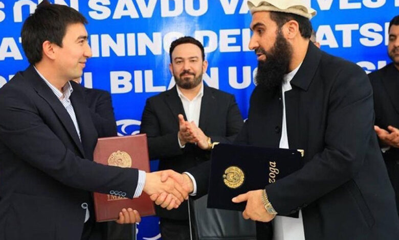امضای۱۰ تفاهمنامه تجاری میان تاجران افغانستان و اوزبیکستان 1 HFND7g XgAA7efC