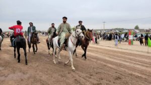 آغاز مسابقات ملی اسب‌سواری در هرات
