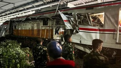 Indonesia Train Crash 1777319649