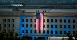 پولیتیکو: دوره سلطه یک‌جانبه امریکا بر جهان رو به پایان است