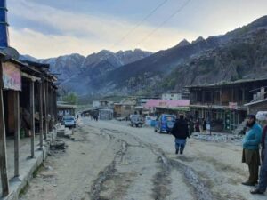 تخریب مسیرهای ارتباطی در نورستان؛ ده‌ها هزار نفر بدون دسترسی به خدمات اولیه