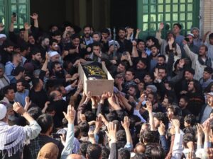 صدای اعتراض در مراسم تشییع پیکر قربانیان حادثه ده‌میری هرات