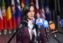 thumbs b c 57257d4e2b5cc728d318009346475cc1