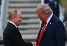 trump putin summit handshake e1777532937619