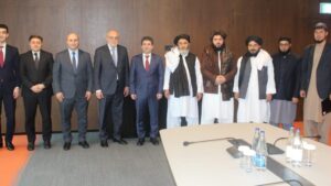 گفت‌وگوی افغانستان و آذربایجان درباره افزایش صادرات به اروپا و تسهیلات ترانزیتی