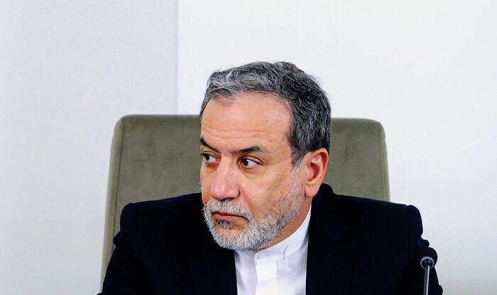 عراقچي: امریکا د ډیپلوماسۍ پر ځای پوځي فشار زیاتوي 1 171511041 1 e1778306325804