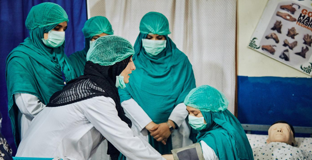 تأکید سازمان ملل بر نقش حیاتی پرستاران در نجات جان انسانها 1 33333333333333