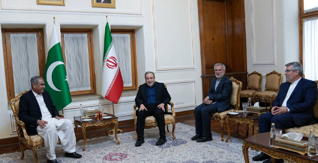 عراقچی: زیادهخواهی امریکا سد راه دیپلماسی است 1 ثثثثثثث