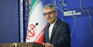 بقائی: جنگ تحمیلی علیه ملت ایران متعارف نیست