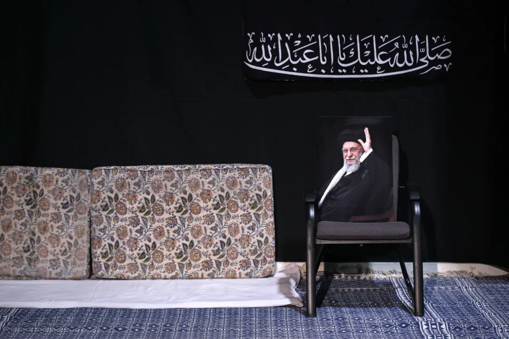 عراقچی: وزارت خارجه ایران آماده میزبانی مهمانان خارجی مراسم تشییع رهبر شهید است