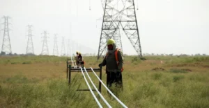 پیشرفت چشمگیر پروژه انتقال برق ترکمنستان به کشور