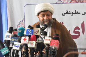 جعفری کندزی: آیت‌الله فیاض عمر پربرکت خود را وقف نشر معارف دینی کرد