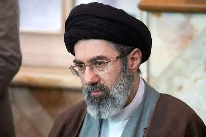 رهبر انقلاب اسلامی ایران: آیت‌الله فیاض از چهره‌های ماندگار حوزه نجف بود