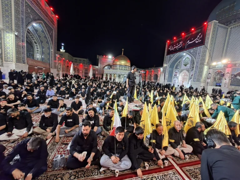مراسم عزاداری آئینی مهاجران افغانستانی در حرم امام رضا(ع) برگزار شد