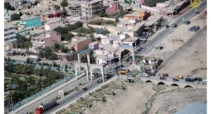 واژگونی موتر مسافربری در غزنی