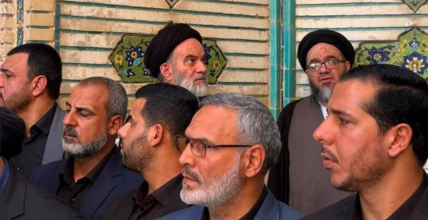 حضور فرزندان آیت الله سیستانی در تشییع رهبر شهید در نجف 1 Untitled 1 154