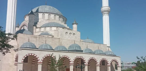 توزیع بستههای خوراکی برای بیش از هزار خانواده نیازمند در جوزجان 1 Untitled 2 13