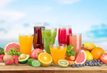 راز یک نوشیدنی سالم در روزهای داغ تابستان 2 various healthy juices with fresh fruits 488220 95138