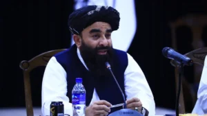 مجاهد: روابط افغانستان و ایران خوب و تجارت میان دو کشور عادی است