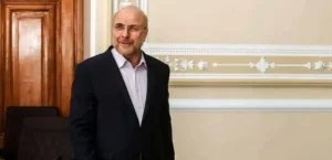 رئیس مجلس ایران: همکاری تهران و بغداد آینده منطقه را تعیین خواهد کرد