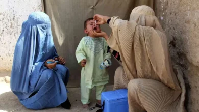 شمار موارد پولیو در افغانستان به ۱۵ مورد رسید 8 polio vaccination afghanistan child female healthworkers msadiq epa