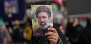 رهبر ایران: کشورهای اسلامی در برابر اختلافات هوشیار باشند