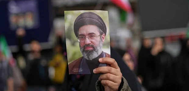 رهبر ایران: کشورهای اسلامی در برابر اختلافات هوشیار باشند 1 سایت 216