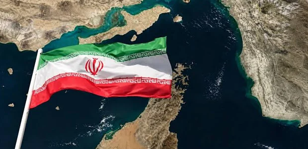 سیانان: تنگه هرمز هنوز تا حد زیادی مسدود است 1 سایت 9