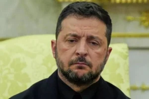 زلنسکی: روسیه ماهانه ۱۴۰ موشک بالستیک تولید می‌کند