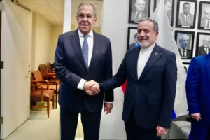 وزاری خارجه روسیه و ایران بر حل‌وفصل دیپلماتیک بحران منطقه تأکید کردند