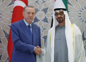 بن‌زاید و اردوغان بر تقویت امنیت و ثبات در غرب آسیا تأکید کردند