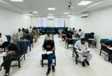 کمیسیون حقوق بشر پاکستان: اخراج دانشجویان افغانستانی بحرانساز است 2 images 19