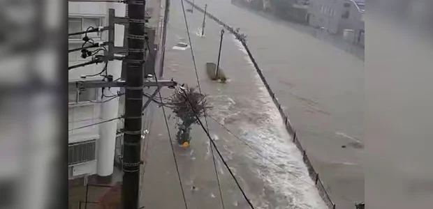 سیلاب بیسابقه در ناگویا؛ جاپان بالاترین سطح هشدار را صادر کرد 1 سایت 211